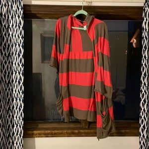 Bought from Dillard. Super cozy. Pockets. Over sized. Cardigan